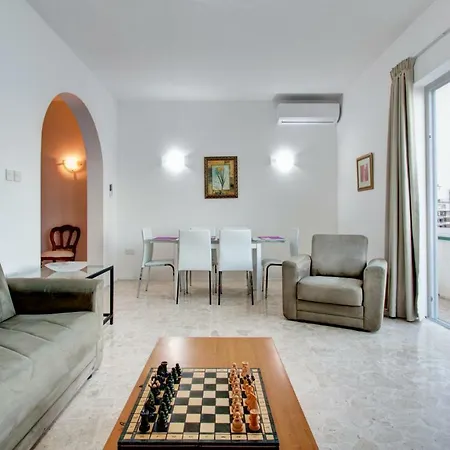 Dc 5 - Seafront 3 Bedroom Penthouse Apartman Sliema